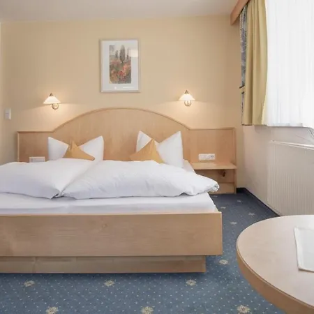 Sunshine Superior Hotel 4*